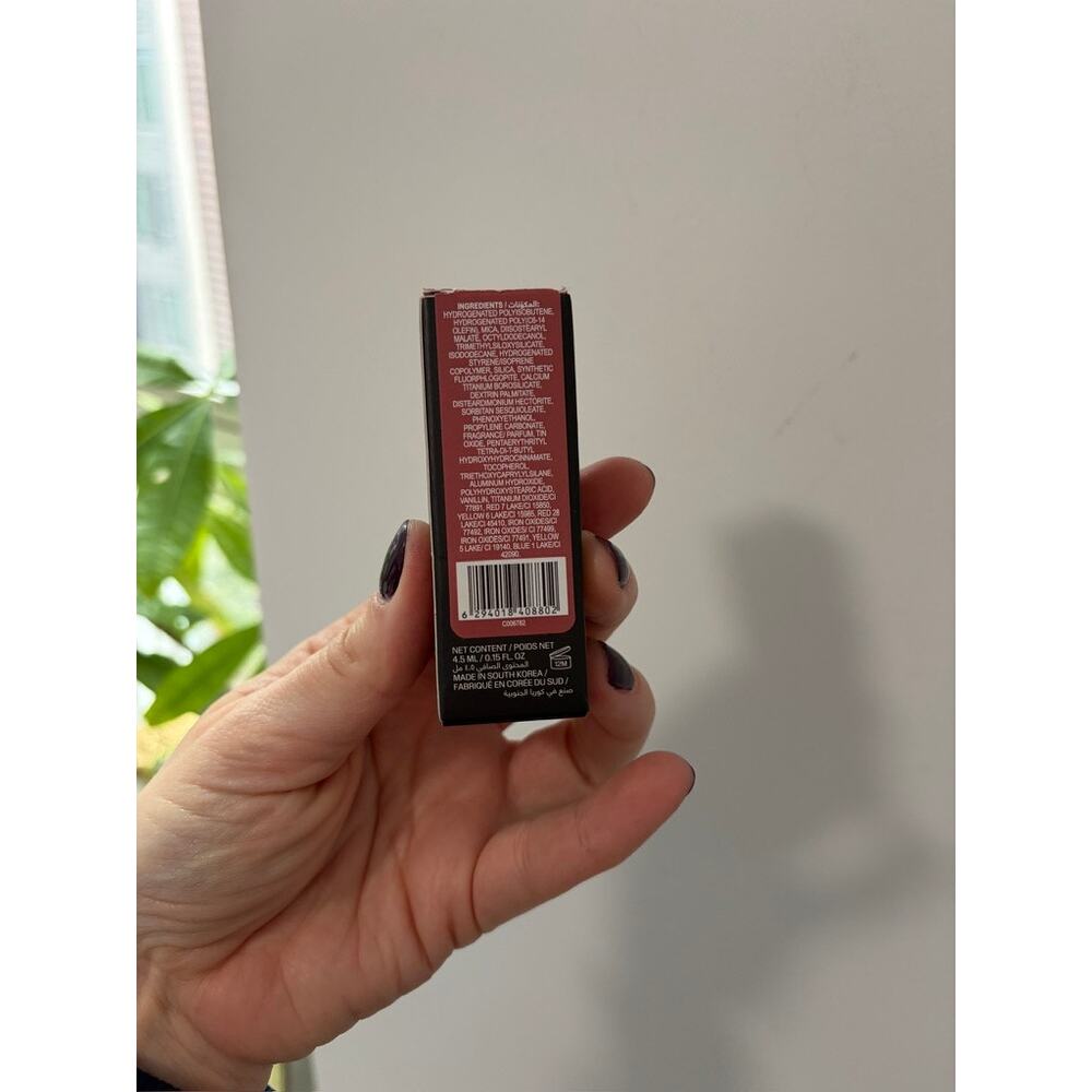 NEW Huda Beauty Blush Filter Liquid Blush in Strawberry Latte - Picture 5 of 5